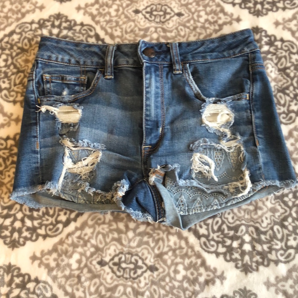 Size 6 American Eagle Shorts